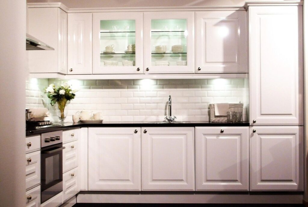 kitchen remodeling contractor